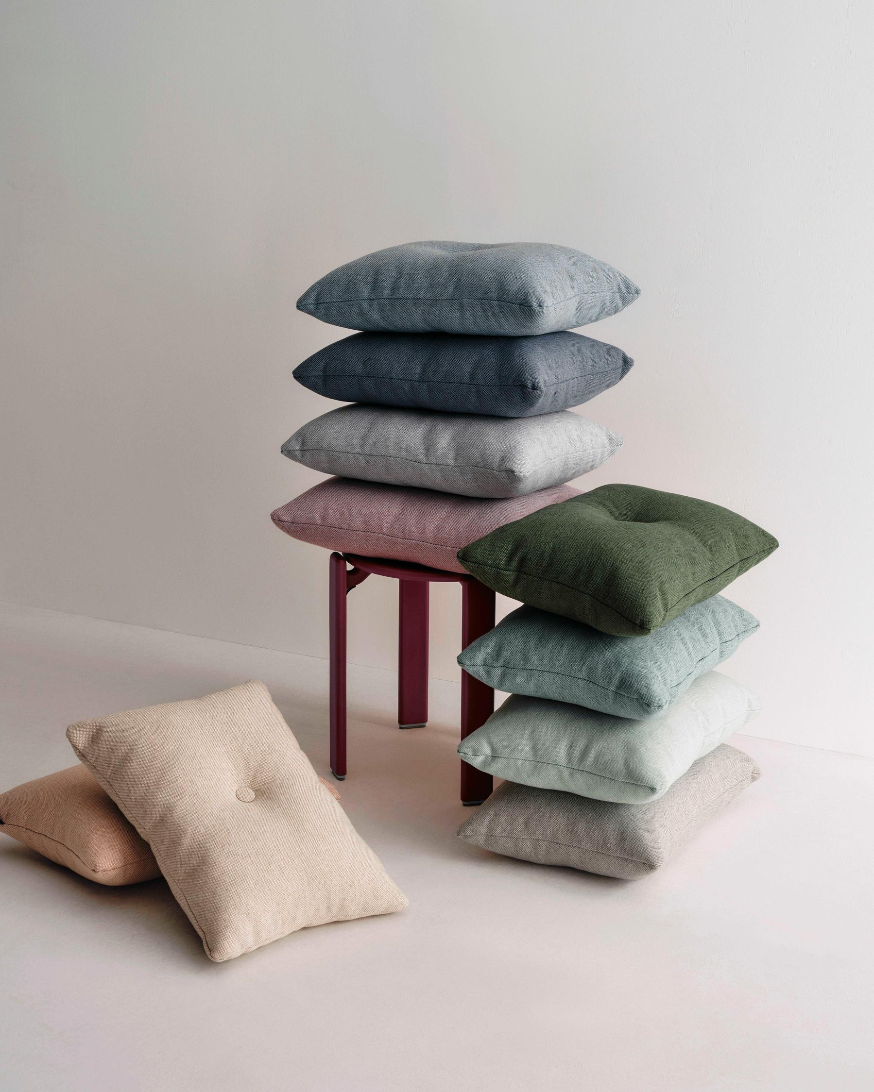 HAY DOT CUSHION MODE ドットクッション Dot Cushion Mode | Shop now at HAY.nl